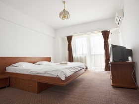 Apartament 2 rooms CEZAR