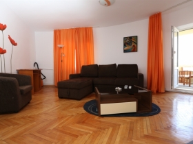 Apartament 2 camere CEC 2
